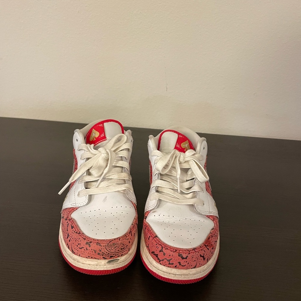 Jordan 1 Low Spades